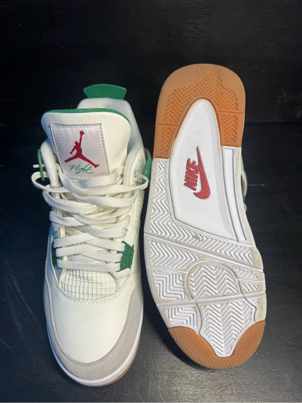 Jordan 4 pine green White and Green Retro Style Basketball Sneakers